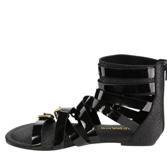 Wild Diva Lounge Strappy Gladiators sandals 🦄💞 - Picture 3 of 8